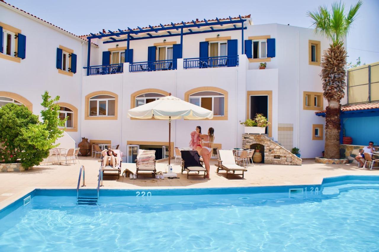 Venardos Hotel Agia Pelagia  エクステリア 写真