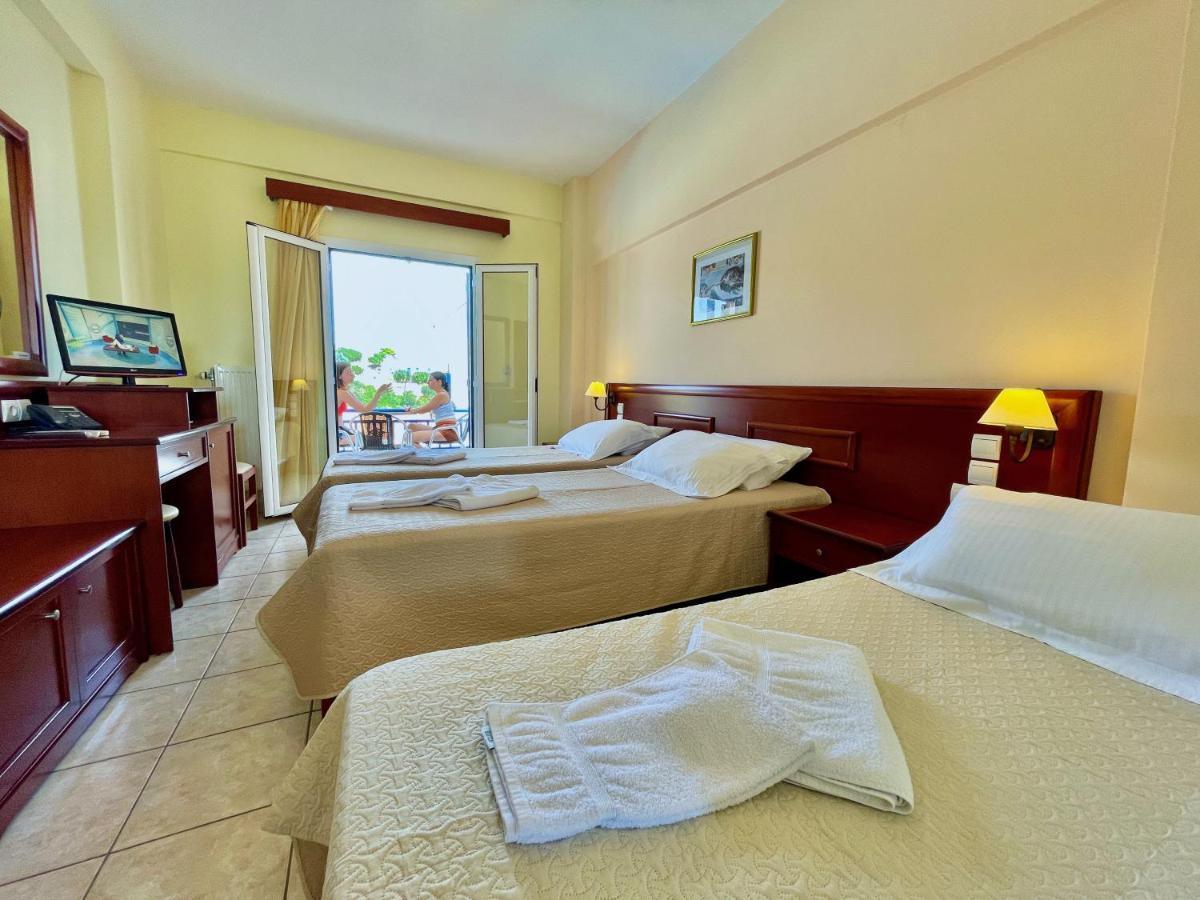 Venardos Hotel Agia Pelagia  エクステリア 写真