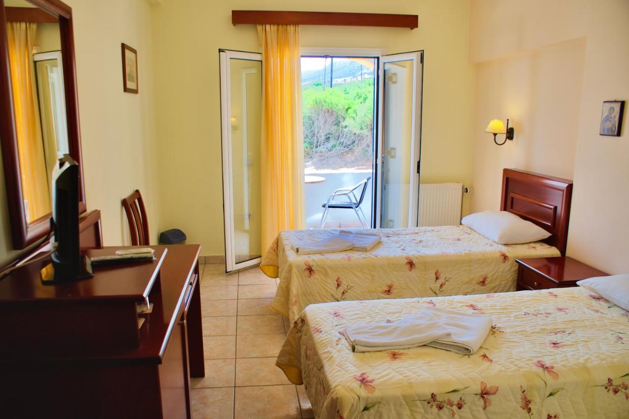 Venardos Hotel Agia Pelagia  部屋 写真