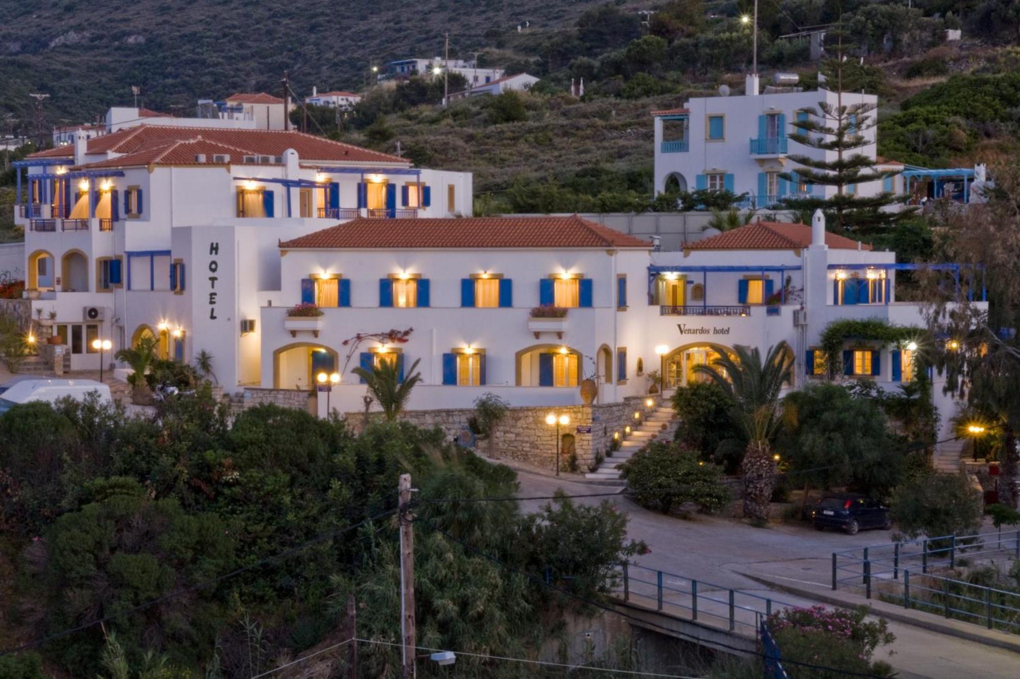 Venardos Hotel Agia Pelagia  エクステリア 写真